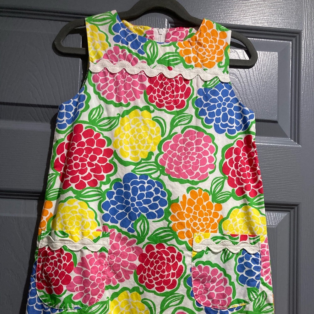 Beautiful flower lilly dress